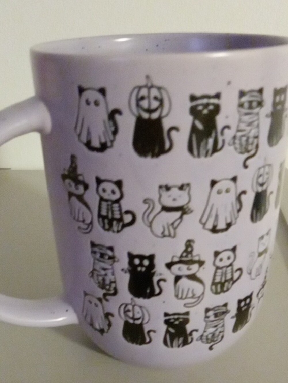 Halloween Cats Lavender Ceramic Mug NWOTS - Picture 4 of 5